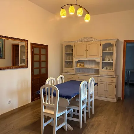 Ripoll Apartment